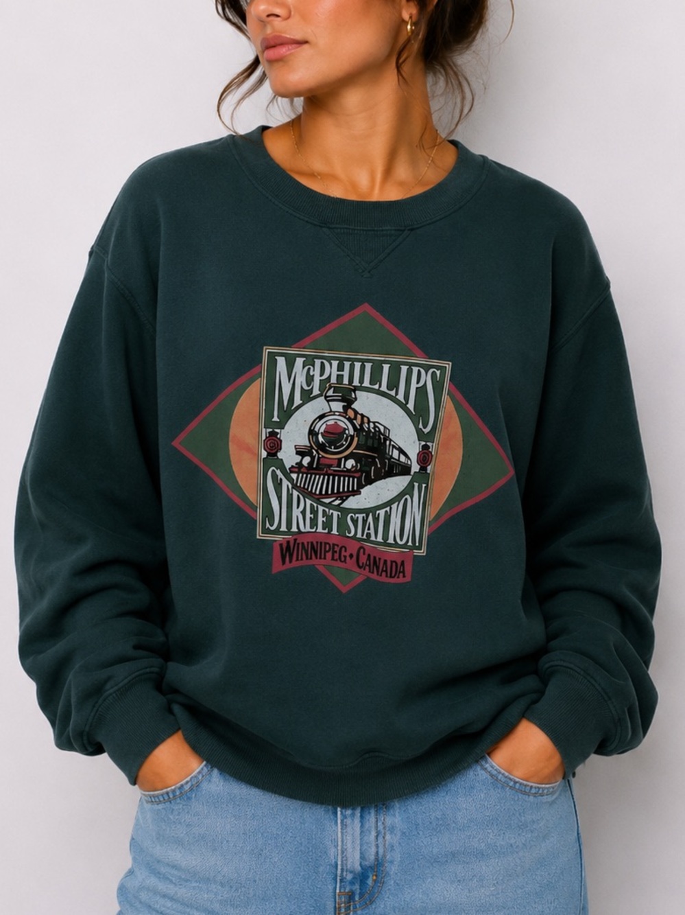 Vintage Sweater Crewneck McPhillips Street Station Winnipeg Sweatshirt Green